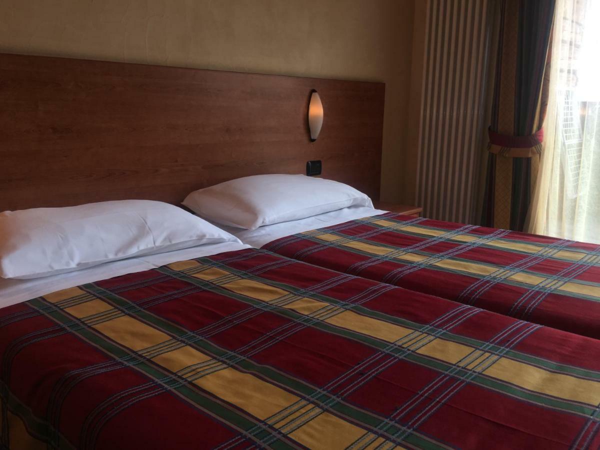 Ski Holidays Apartments Livigno Dış mekan fotoğraf